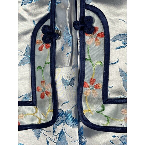 2 Piece Chinese Outfit Toddler Size 2 Blue Embroidered Floral Butterflies NWT - Picture 10 of 15